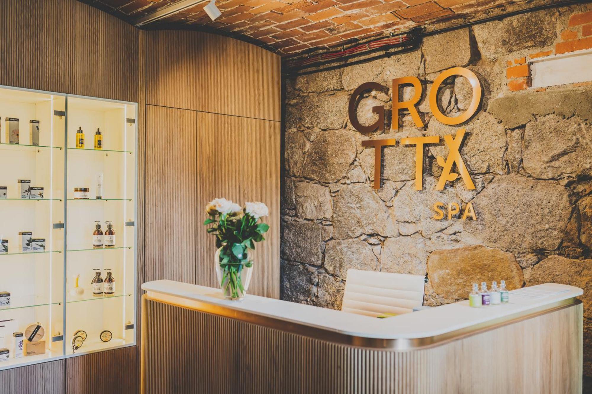 Tremonti Hotel カルパッチ エクステリア 写真